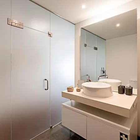 Lovelystay - Heart Of *